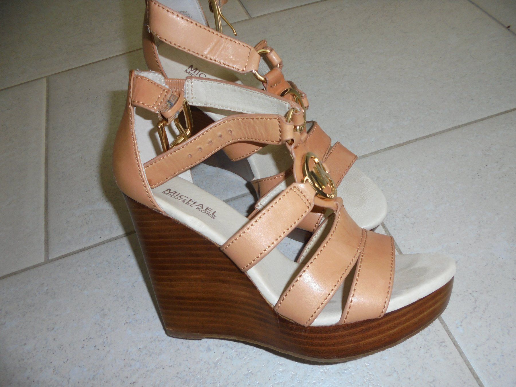 Michael Kors Scarpe da donna: MICHAEL KORS PUMPS GR.39 NEUWERTIG – Usato da Rotkreuz venduto da Samballi 1