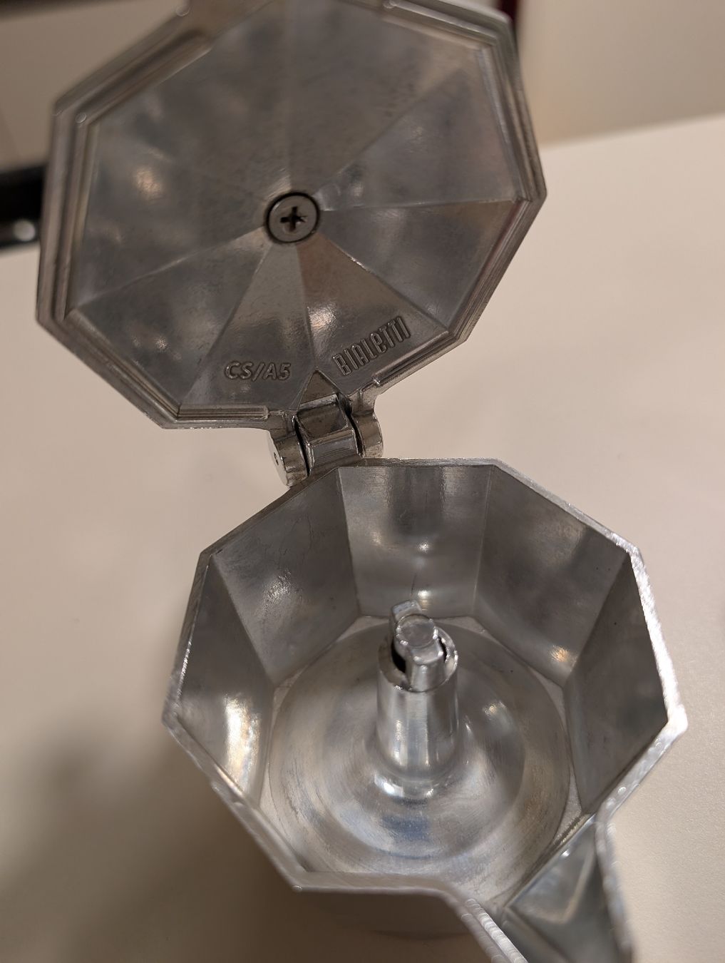 Bialetti Kaffeemaschinen & Espressomaschinen: Bialetti Moka Express 4 Tassen – Neu (gemäss Beschreibung) aus Einsiedeln von alegna89 2