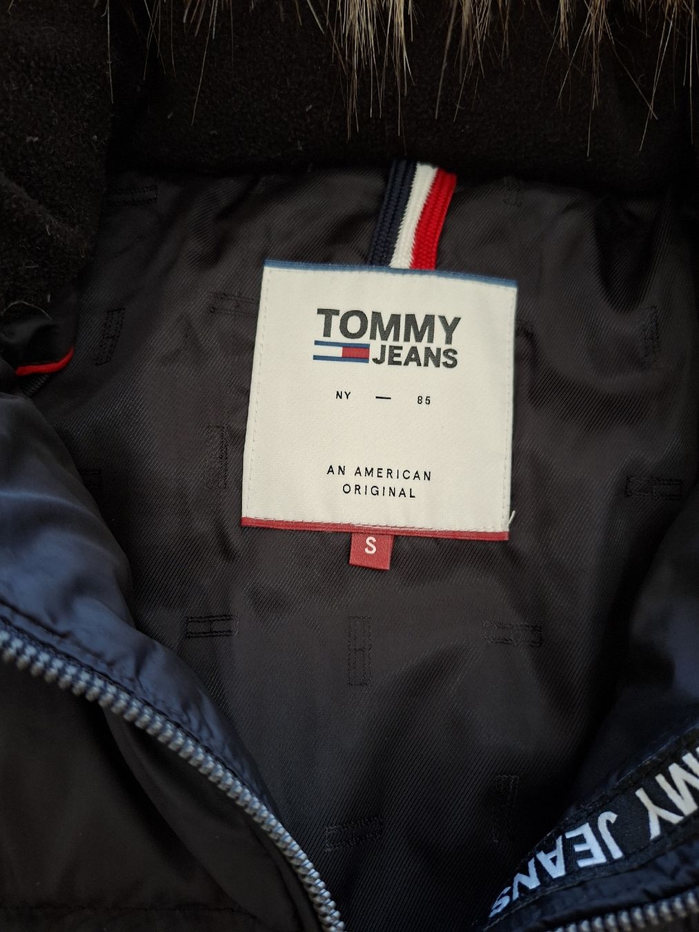 Tommy Hilfiger Giacche: Doudoune Tommy Hilfiger taille S - – Usato da Renens VD venduto da ser_j2fn 5