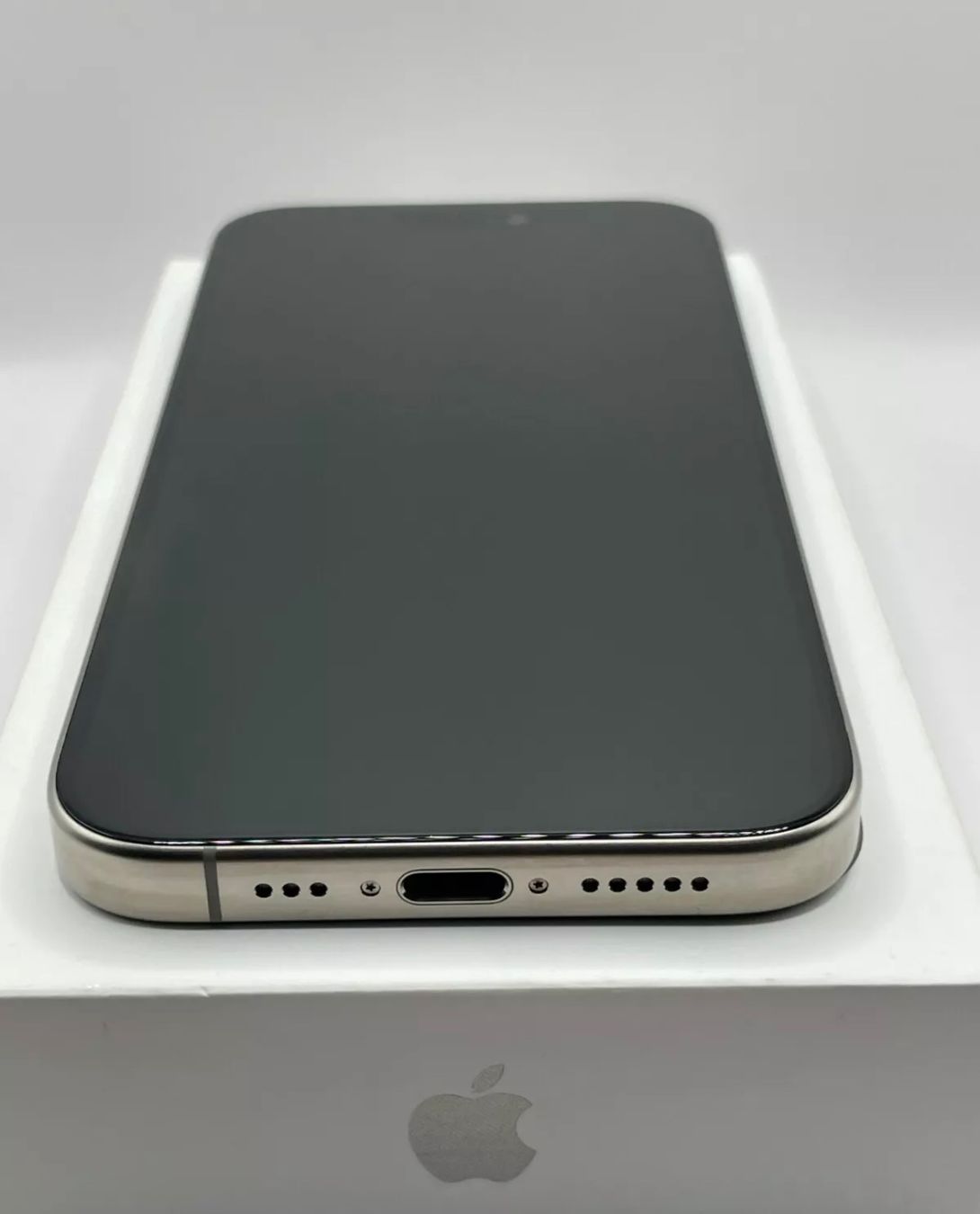 Apple Handys / Smartphones: iphone 15 pro  (256gb) Akku 100% – Gebraucht aus Luzern von Waince786 1
