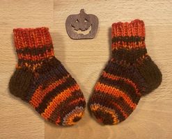 Babysocken 🎃 - handgestrickt - ab Geburt - NEU