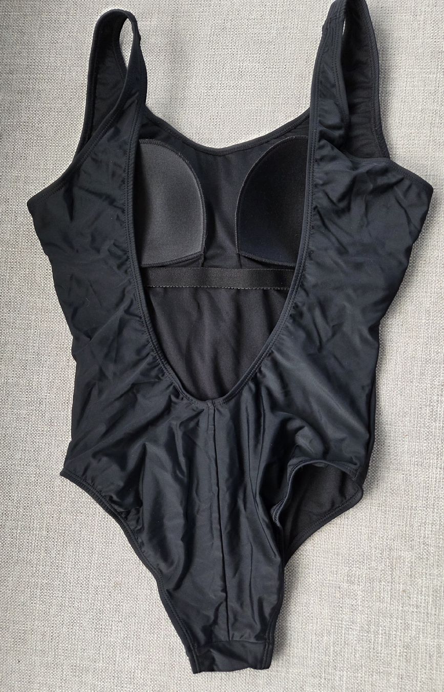 Costumi da bagno & Bikini: Badeanzug Gr. S – Usato da Kölliken venduto da aninavera 1