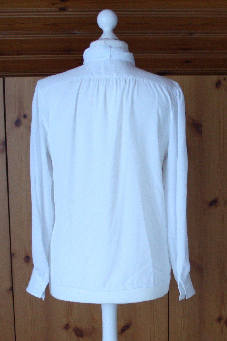 Camicette: Bluse mit Halsschleife MARIO ROSELLA weiss Gr. 42 – Usato da Flüelen venduto da Diversicum-Vintage 5