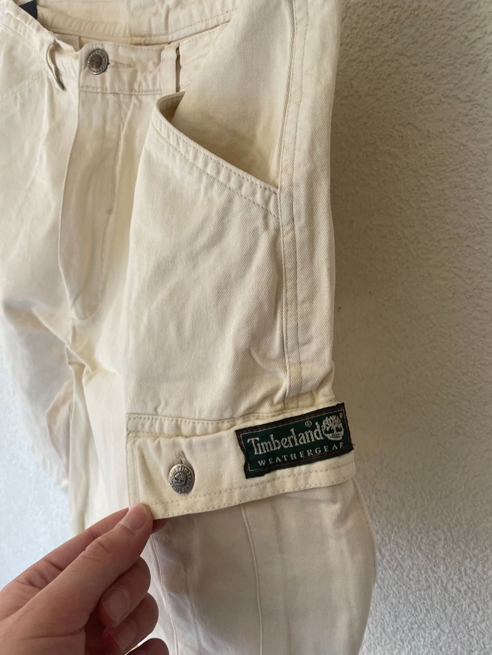 Timberland Pantaloni: Timberland off white shorts – Usato da Lausanne venduto da amaury.h 1