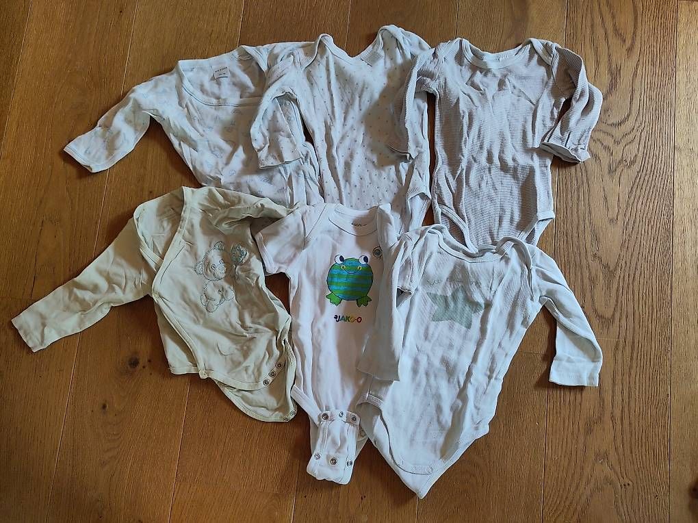 Lotti & Set di vestiti: Kleiderpaket Grösse 68 – Usato da Igis venduto da Ricema 2