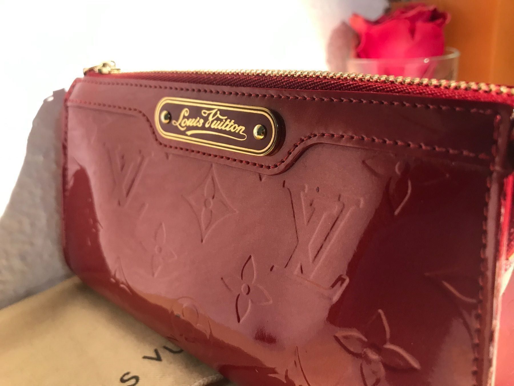Louis Vuitton Custodie per cosmetici: Louis Vuitton Vernis Trousse Cosmetique – Usato da Ponte Tresa venduto da La_Vie_En_Rose 5