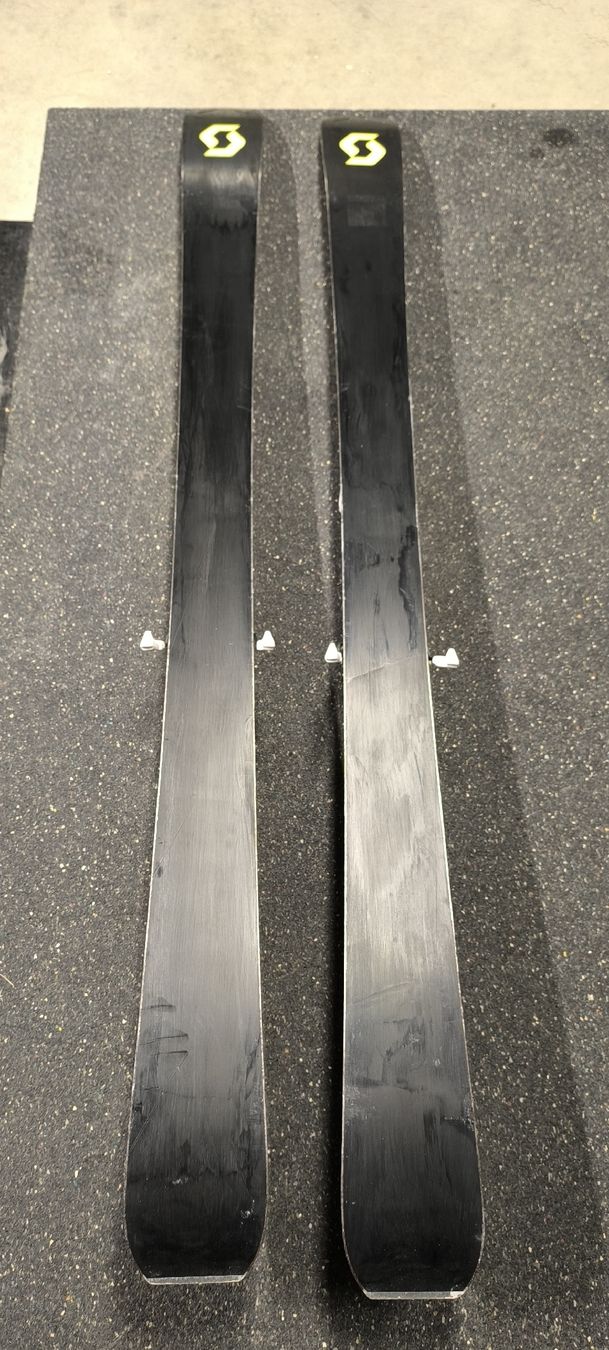 Scott Skis: ski Scott SLight 100 avec fix Warden 13 – Gebraucht aus Pont-la-Ville von cri_6ltn 3