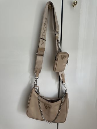 Original Prada Tasche Beige mit Etui 