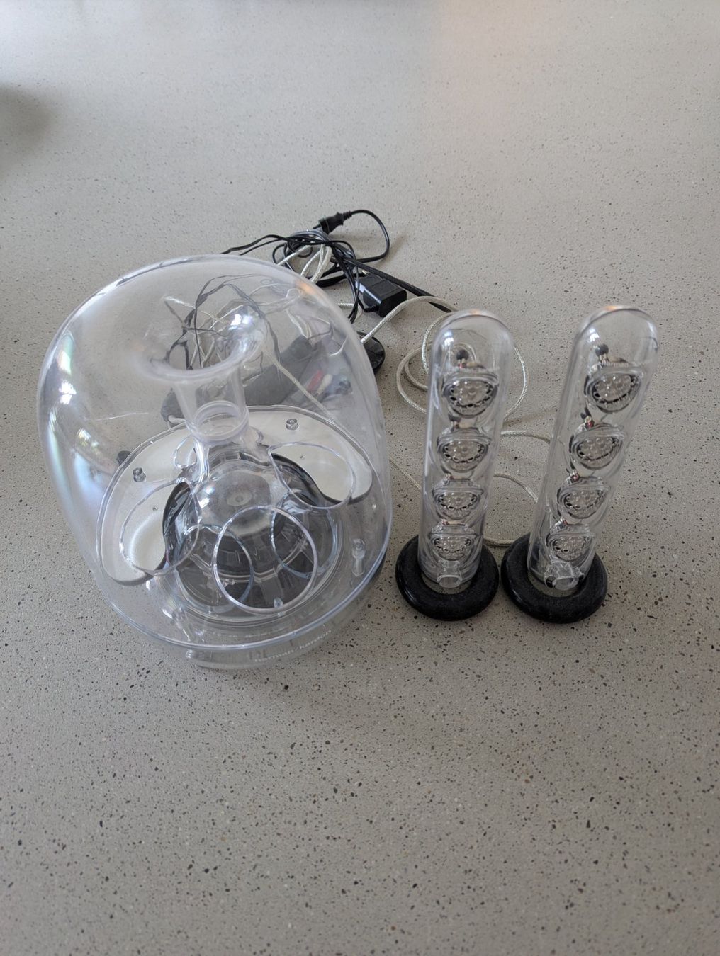 Harman-Kardon Casse acustiche: Harman Kardon Soundsticks inkl. Philips Bluetooth Adapter – Usato da Basel venduto da die_8g9h