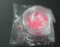 Nail Nageldesign Glitzer Pink Nägel Fish Scale Sequins Glitt