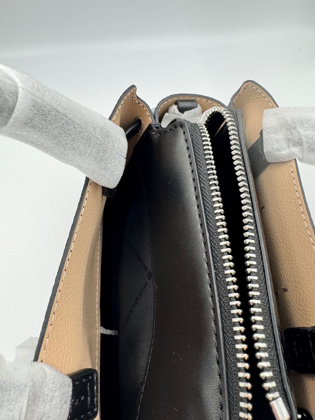 Michael Kors Borse da donna: Michael Kors Tasche black – Nuovo e nell'imballaggio originale da Wiedlisbach venduto da Sistershop 7