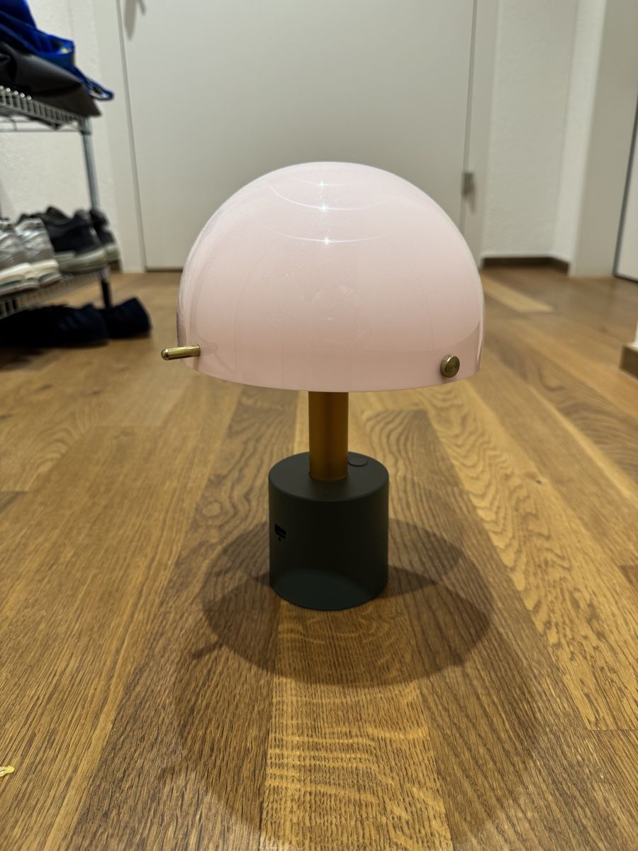 Ikea Lampade: IKEA NÖDMAST LED Lamp – Usato da Wetzikon ZH venduto da hypebeast