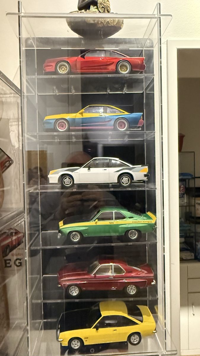 Volkswagen Modellini d'auto: VW Käfer Apple Computer Inc.  1:18 – Nuovo e nell'imballaggio originale da Basel venduto da Zomeg 7