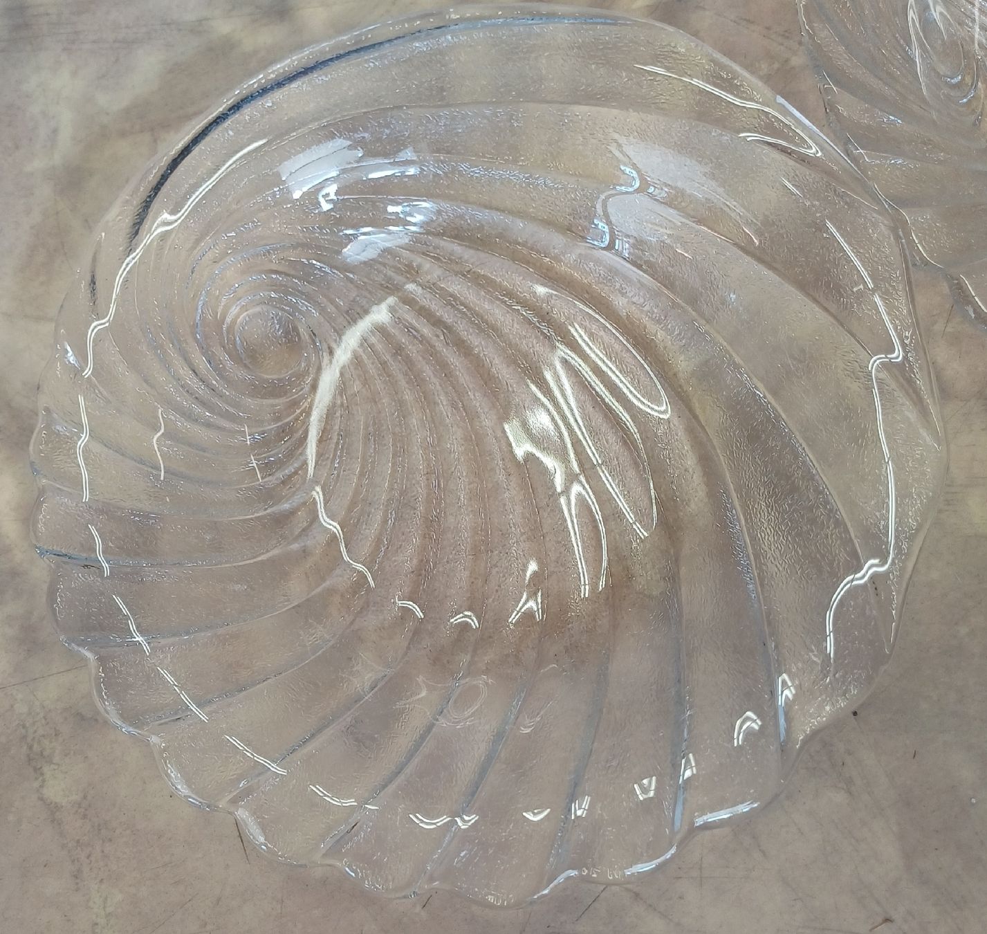 Piatti: 5 Muschel - Teller aus Glas – Usato da Merenschwand venduto da Brockinell 2