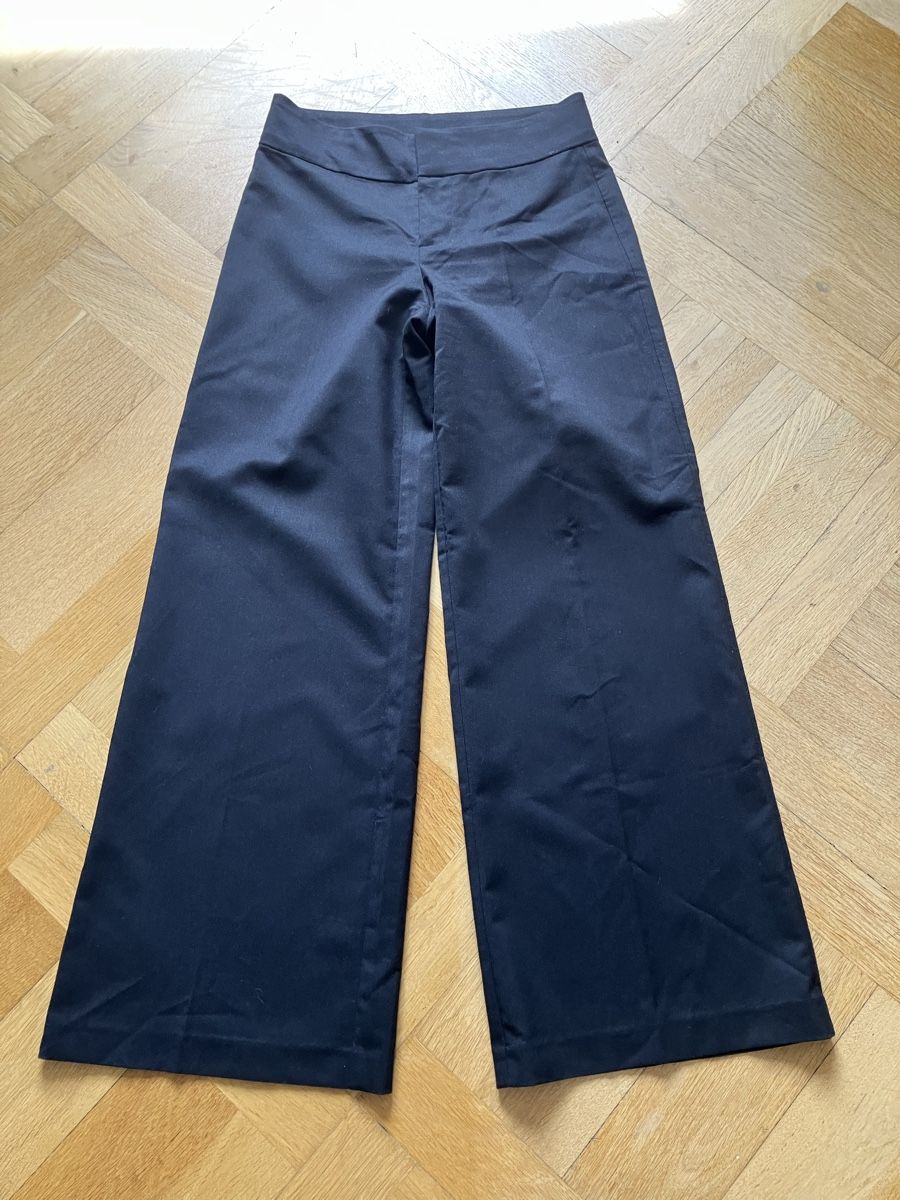 H&M Pantalons: Schwarze elegante Hose, Grösse S – D'occasion à Basel par carmeni71 3
