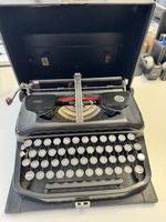 Alte Schreibmaschine Vintage