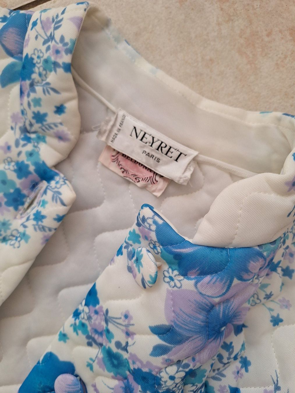 Accappatoi: Robe de chambre Vintage 36-38 – Usato da St-Triphon venduto da Jldr0 7
