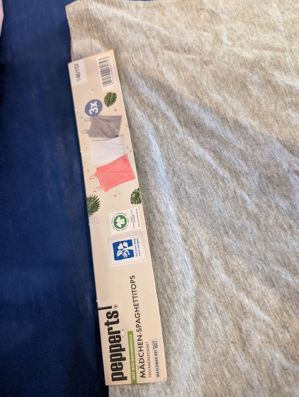 Blouses, T-shirts & Tops: 3.Spaghettitops NEU – Neuf avec emballage d'origine à Bern par berneroberlaenderin