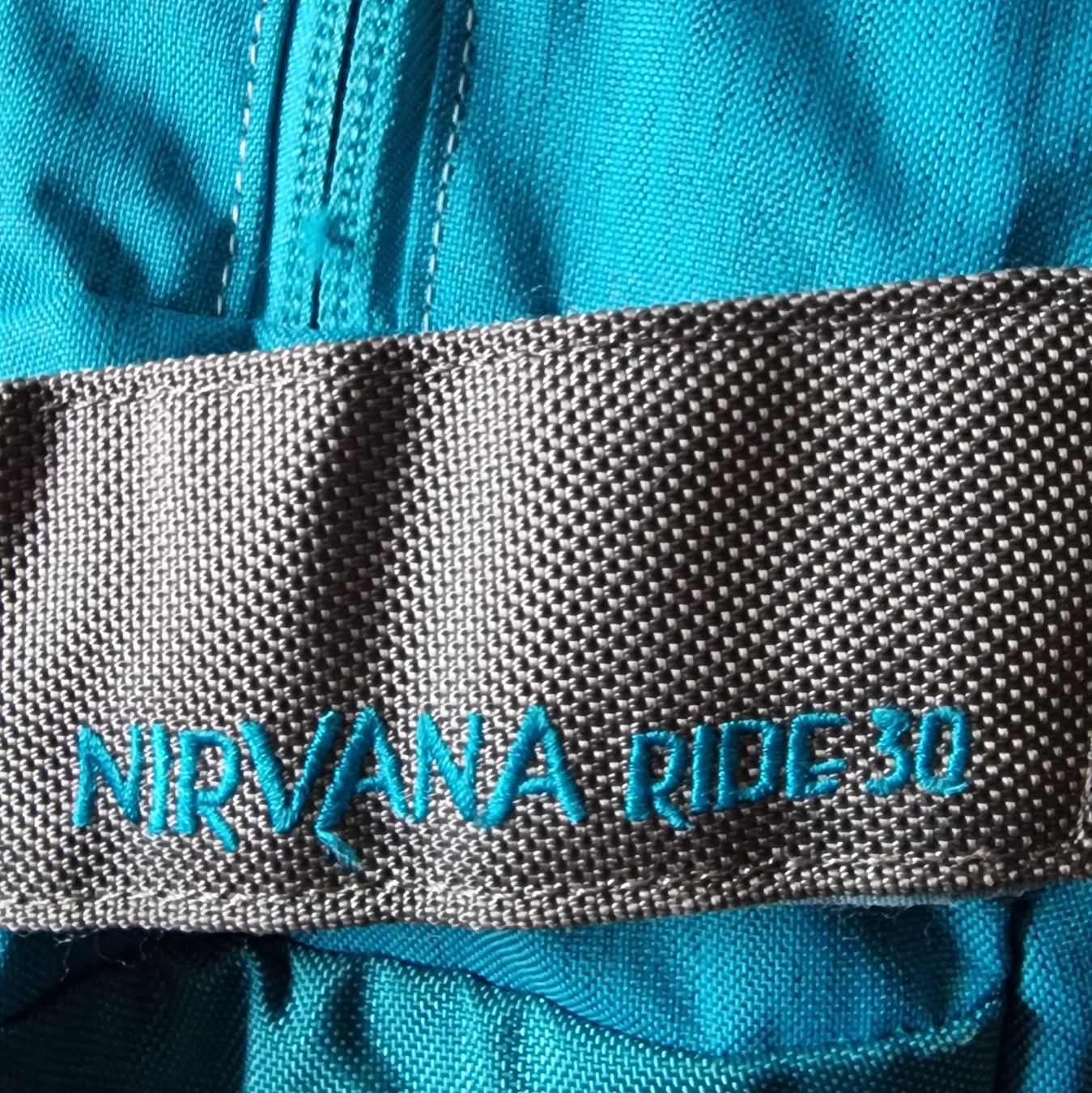 Mammut Zaini: Mammut Nirvana Ride 30 Liter – Nuovo (secondo la descrizione) da Olten venduto da papalbina 3