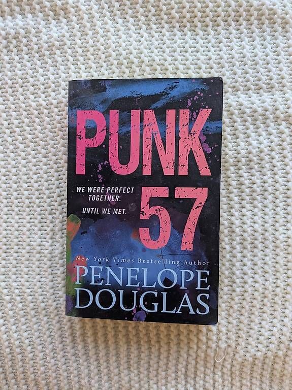 Livres: Punk 57  Penelope Douglas | Englisch – D'occasion à Wetzikon ZH par sel_ftj9
