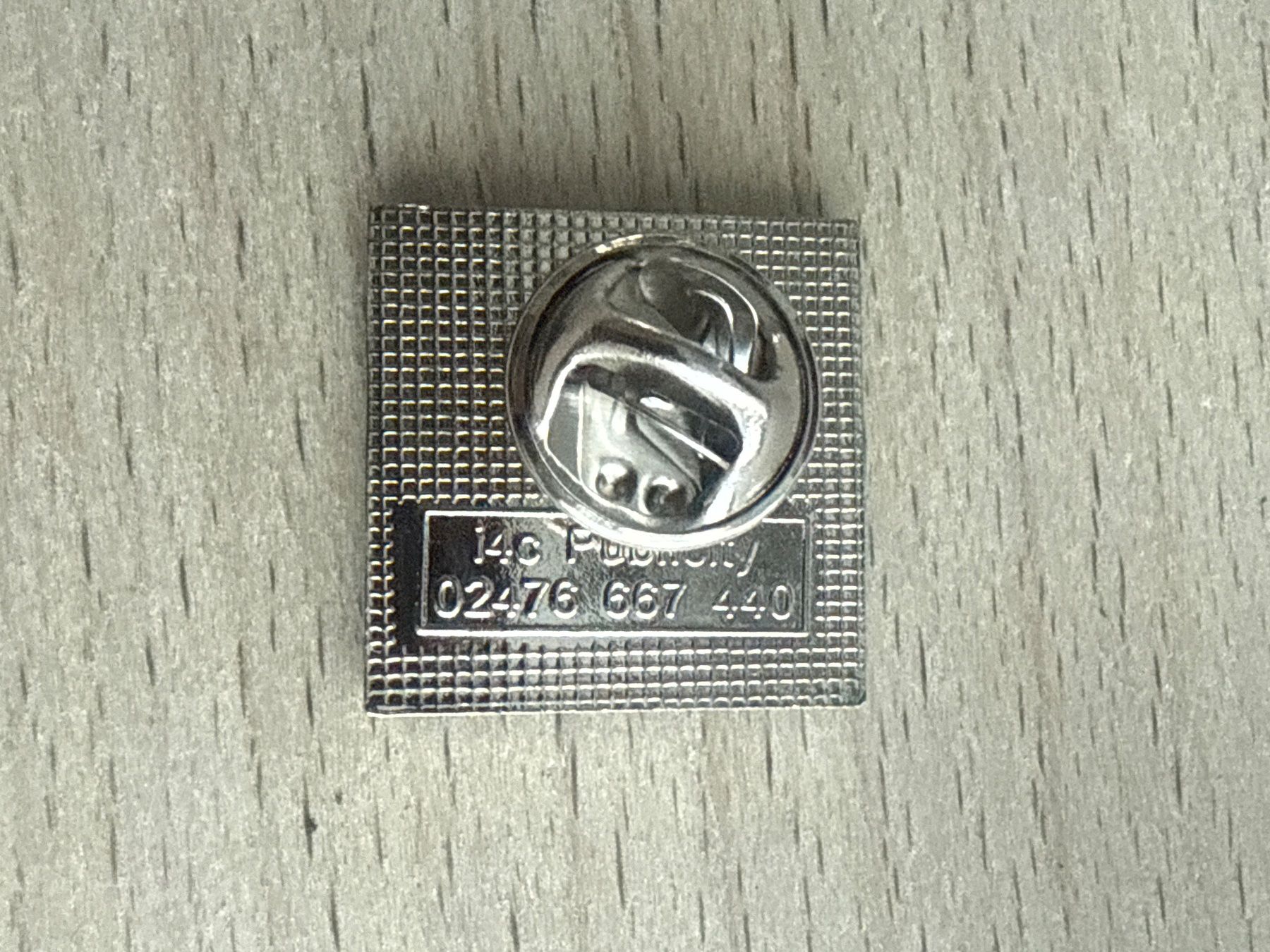 Placchette & Badge: Pin Volleyball England – Usato da Glattbrugg venduto da Schweigmatt 1