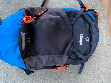 Sherpa Rucksack 12L blau orange guter Zustand