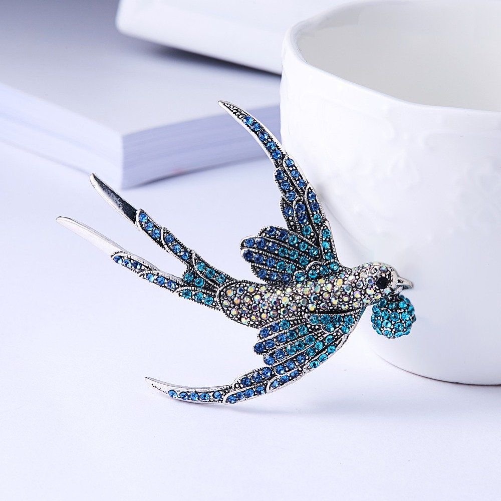 Broschen & Nadeln: Brosche Swallow Vogel mit Kristall Strasssteine – Neu und originalverpackt aus Spreitenbach von mario-shop.xs