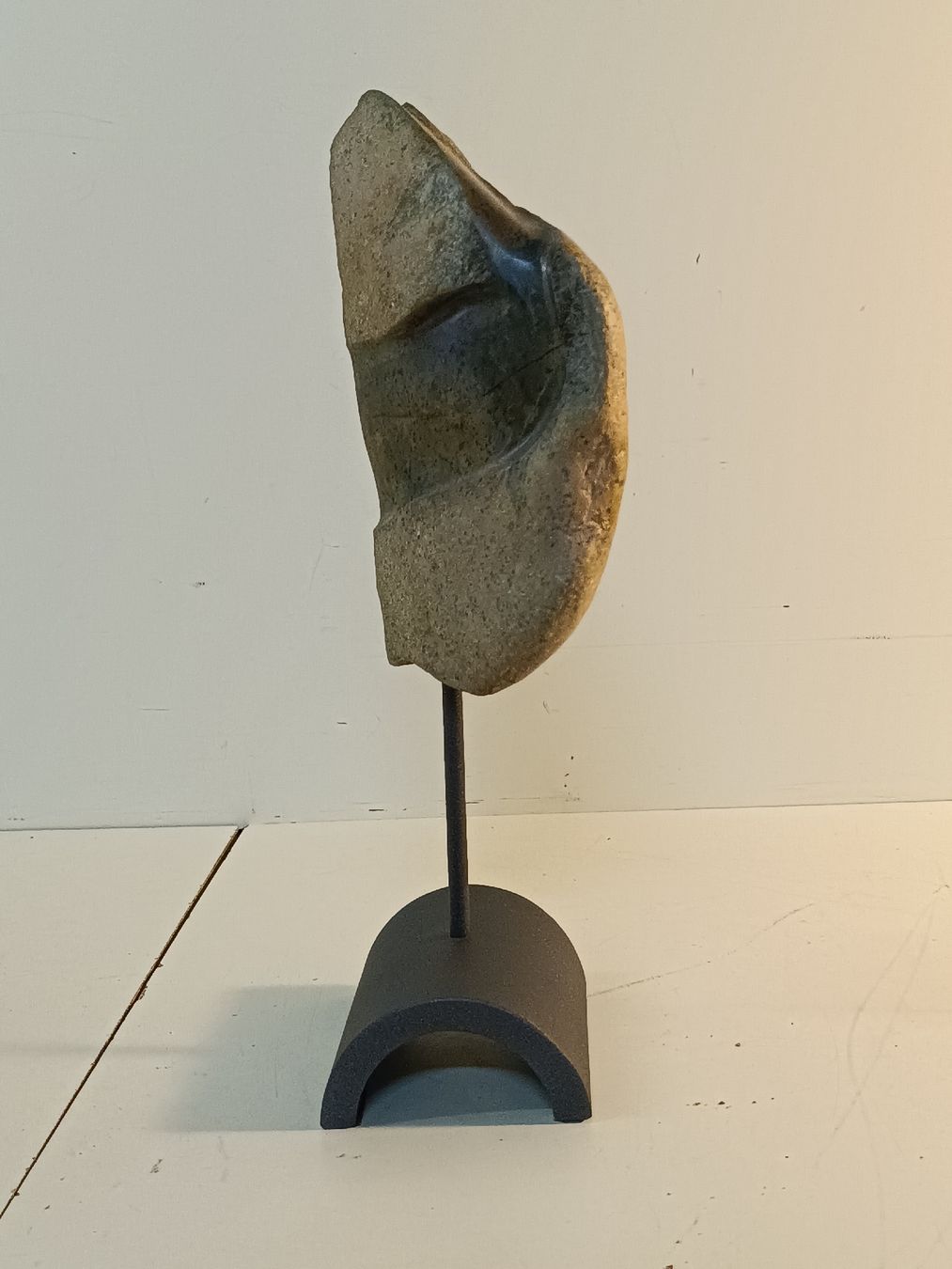Skulpturen & Statuen: Granit Skulptur "Daniel D. Gasser" (nov124) – Gebraucht aus Künten von Schnaepplihuus
