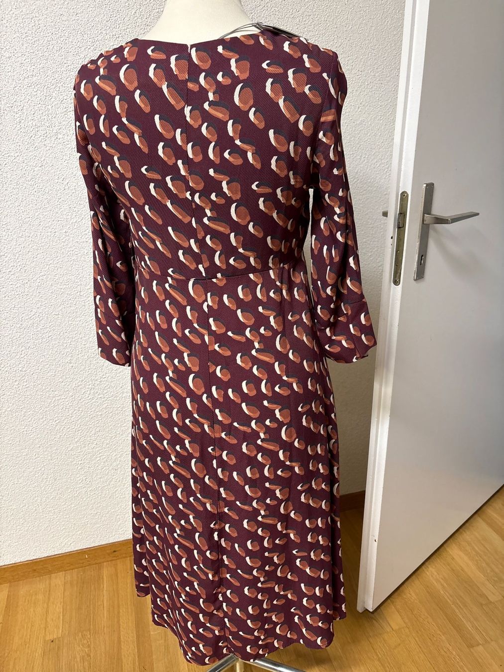 Nile Vestiti: Tolles neues Nile Kleid S – Nuovo (secondo la descrizione) da Maienfeld venduto da 8796 2