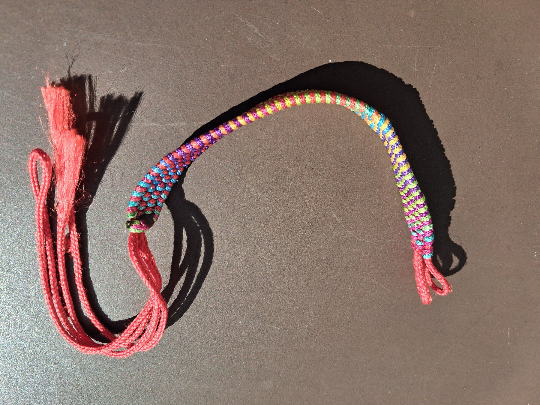 Armbänder & -reifen: 2x Stoff-Armband in Regenbogenfarben NEU – Neu und originalverpackt aus Wald ZH von e8e 5