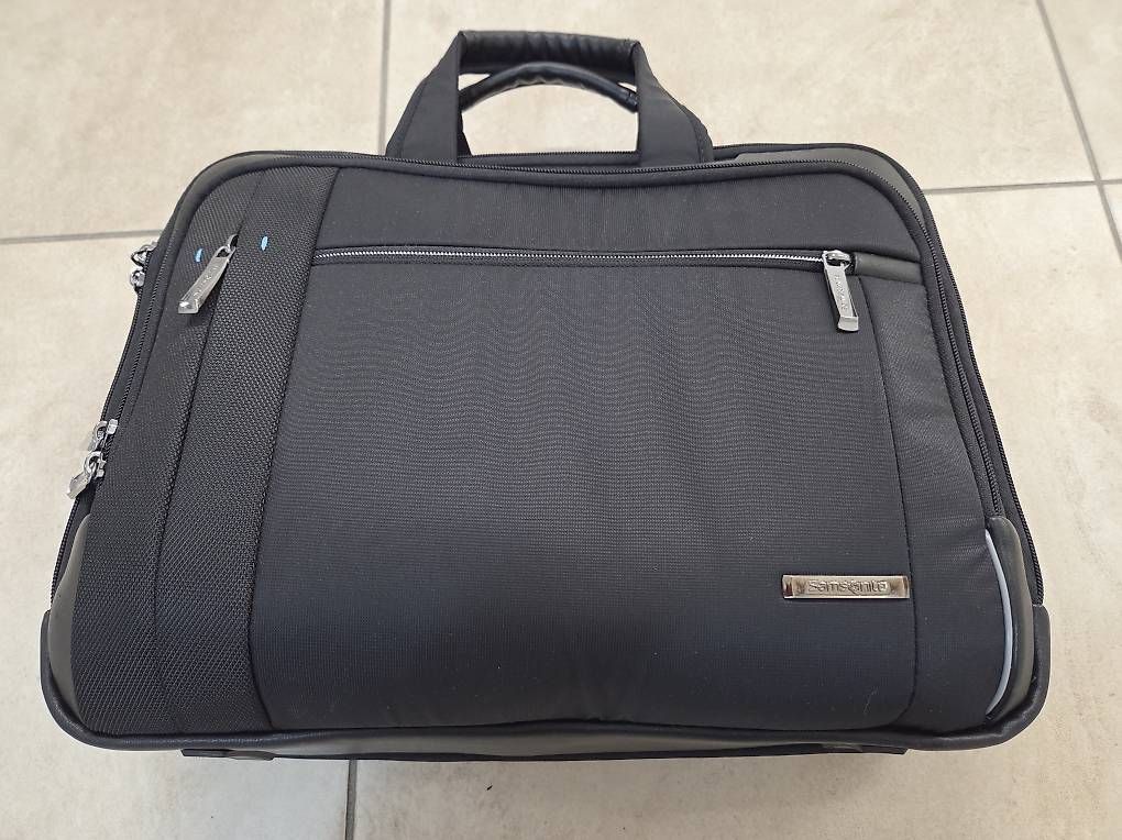 Samsonite Borse: Tasche Samsonite – Nuovo (secondo la descrizione) da Zürich venduto da alfa1000