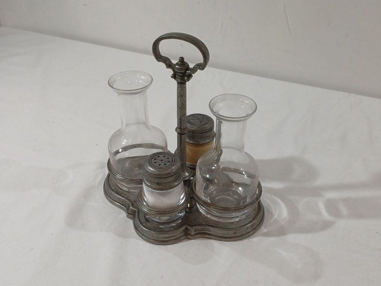 Geschirrsets: Vintage Menage aus Zinn – Gebraucht aus Luzern von IG_Arbeit