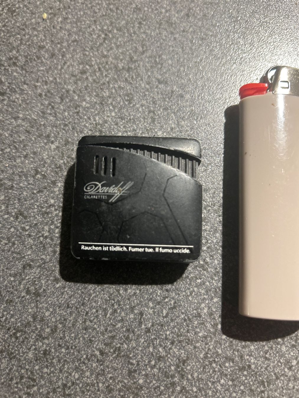 Davidoff Accendini: Davidoff Feuerzeug Gas. – Usato da Zürich venduto da Fisel1