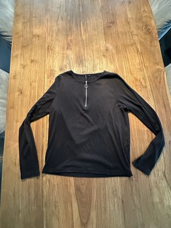 Schickes Longsleeve mit Zipper, Grösse L, schwarz