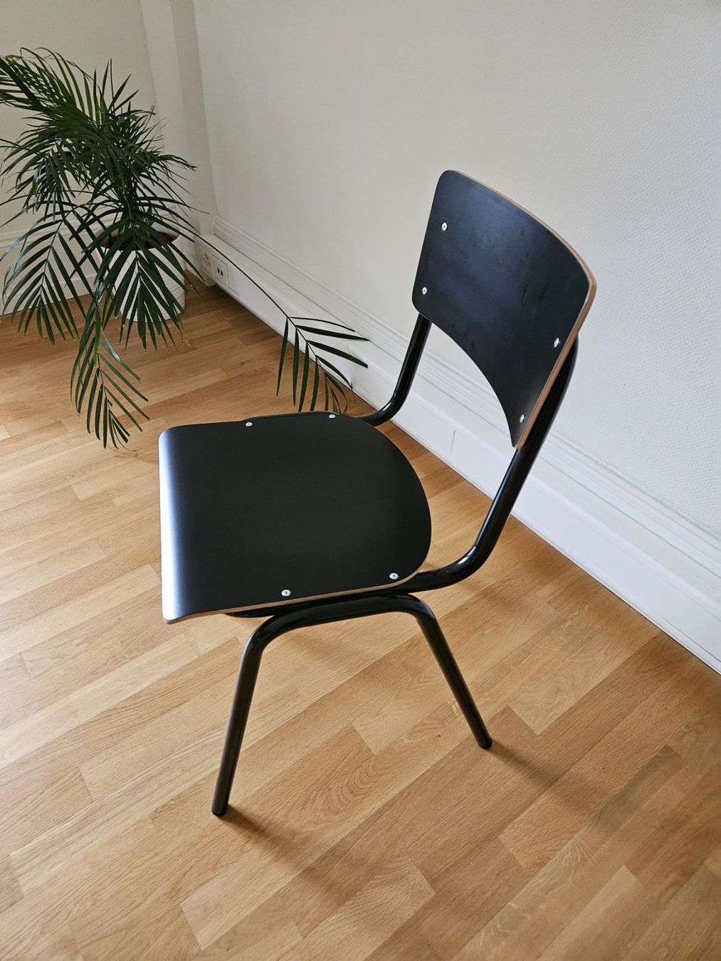 La Redoute Stühle: Stapelstühle Hiba – Gebraucht aus Luzern von deb_dg6g 1