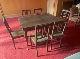 Magnifique Table en bois avec 6 chaises et 2 rallonges