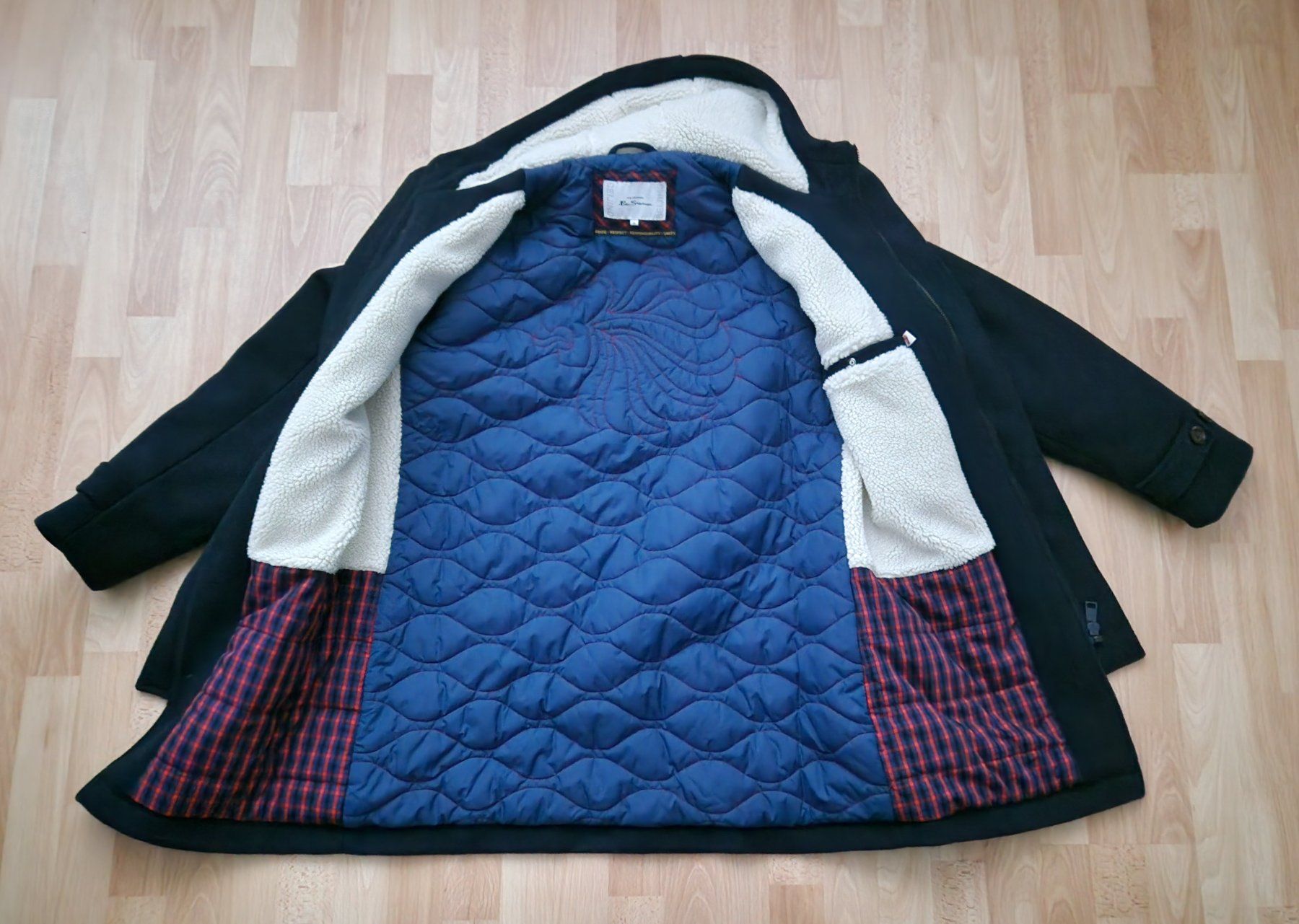Jacken: Team GB Originalmantel Olympia 2022 – Gebraucht aus Aarau von Vintage1969 3