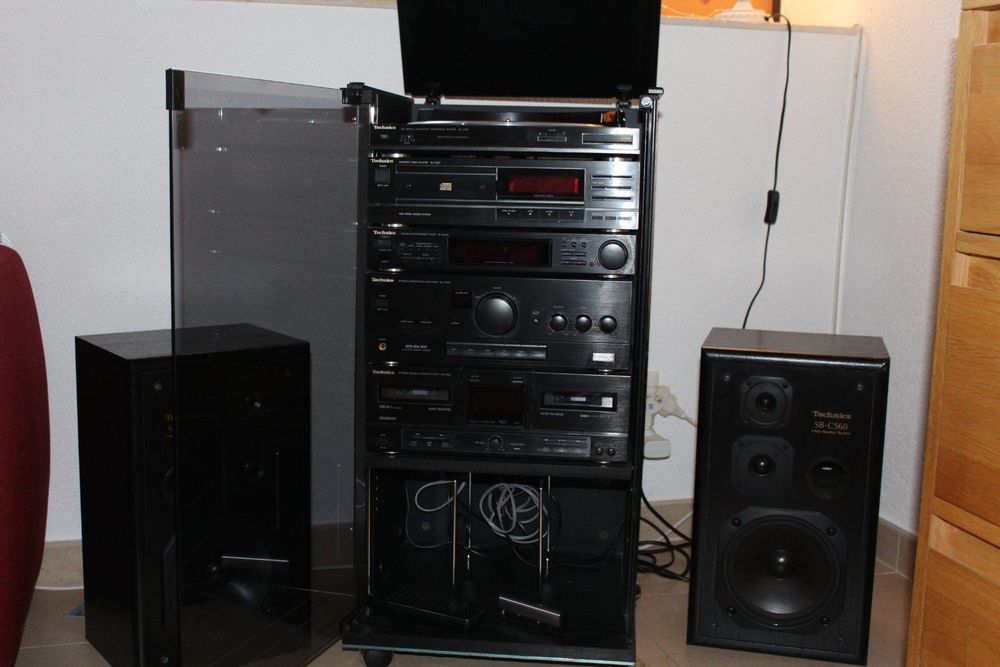 Mini-chaîne Technics STH-D55 – Tuner, CD, K7, 2 Enceintes – Bon état
