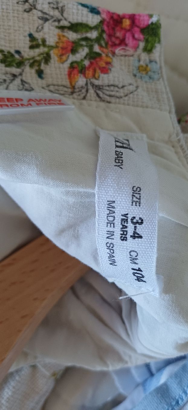 Zara Vestiti & Gonne: Zara Kleid 104 – Usato da Riniken venduto da Lessy- 4