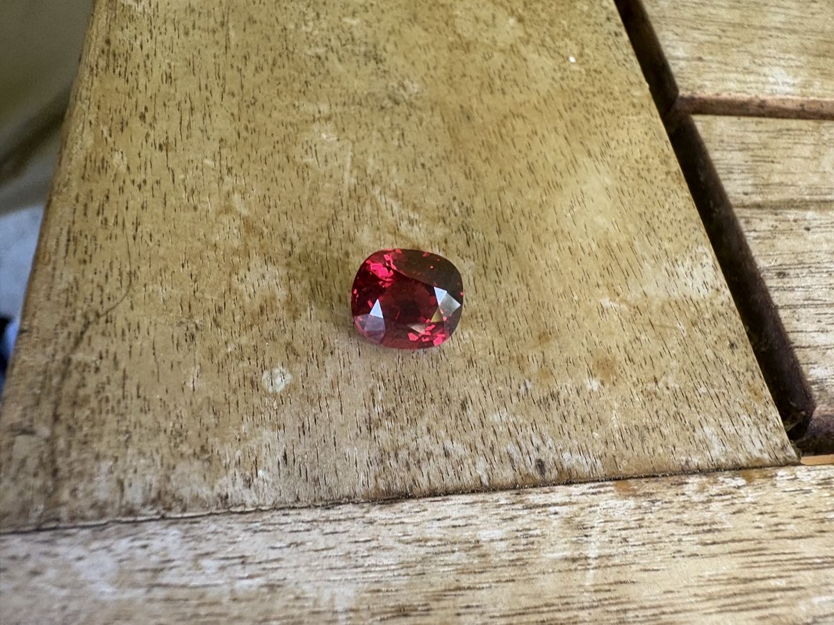 Edelsteine: Red Spinel Vietnam 3.45 ct – Neu (gemäss Beschreibung) aus Lyss von Hiel 9