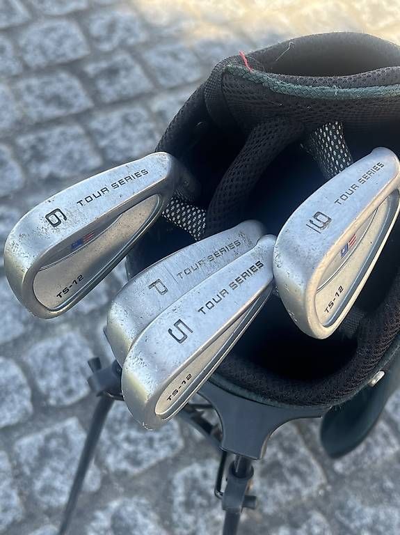 Schläger & Sets: Golfschläger mit Sack für Kinder – Gebraucht aus Ruggell von bwi_k5zs 1