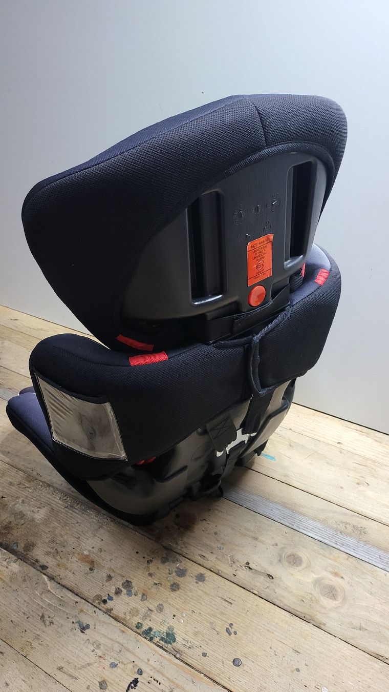 Seggiolini per auto: Kindersitz Osann blau gebraucht – Usato da Lengnau BE venduto da Yaunel 5