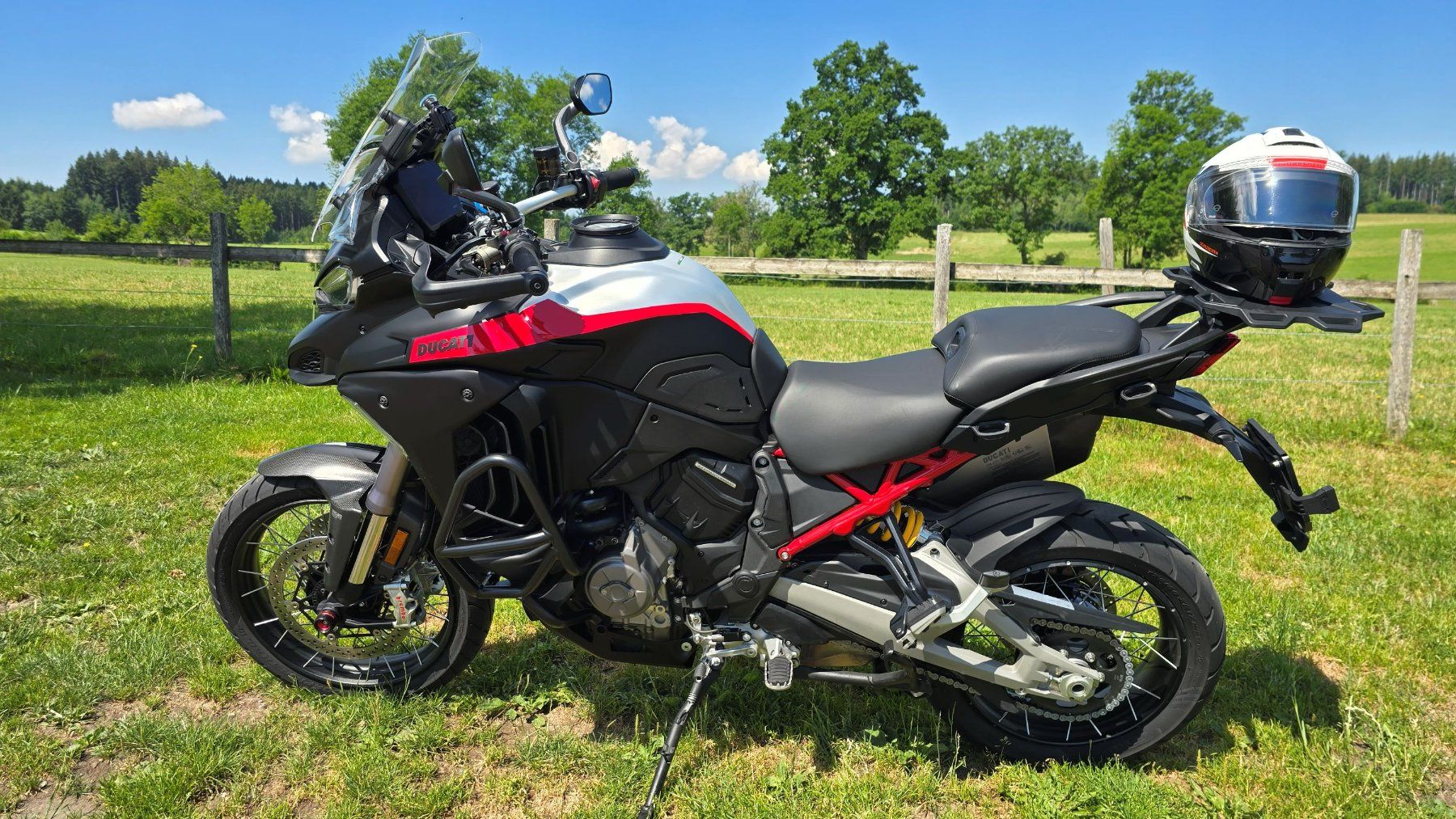 Ducati Enduro: 2023 Ducati Multistrada V4 Rally Full Adventure – Usato da Rotkreuz venduto da HansjoergM01 1