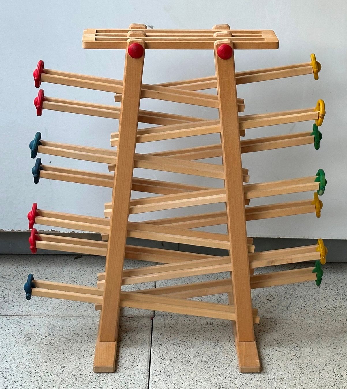 Spielzeuge: Kugelbahn Holzkugelbahn Spielzeug Kinder – Gebraucht aus Buochs von hubi98