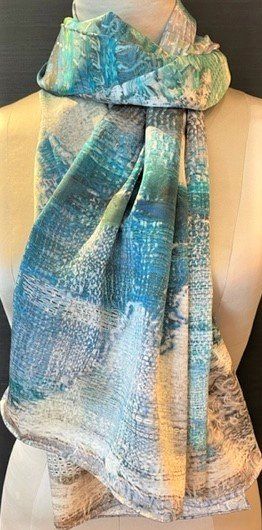 Fabric Frontline Foulard & Sciarpe: Seidenschal Fabric Frontline – Nuovo (secondo la descrizione) da Zürich venduto da Poppy108 1