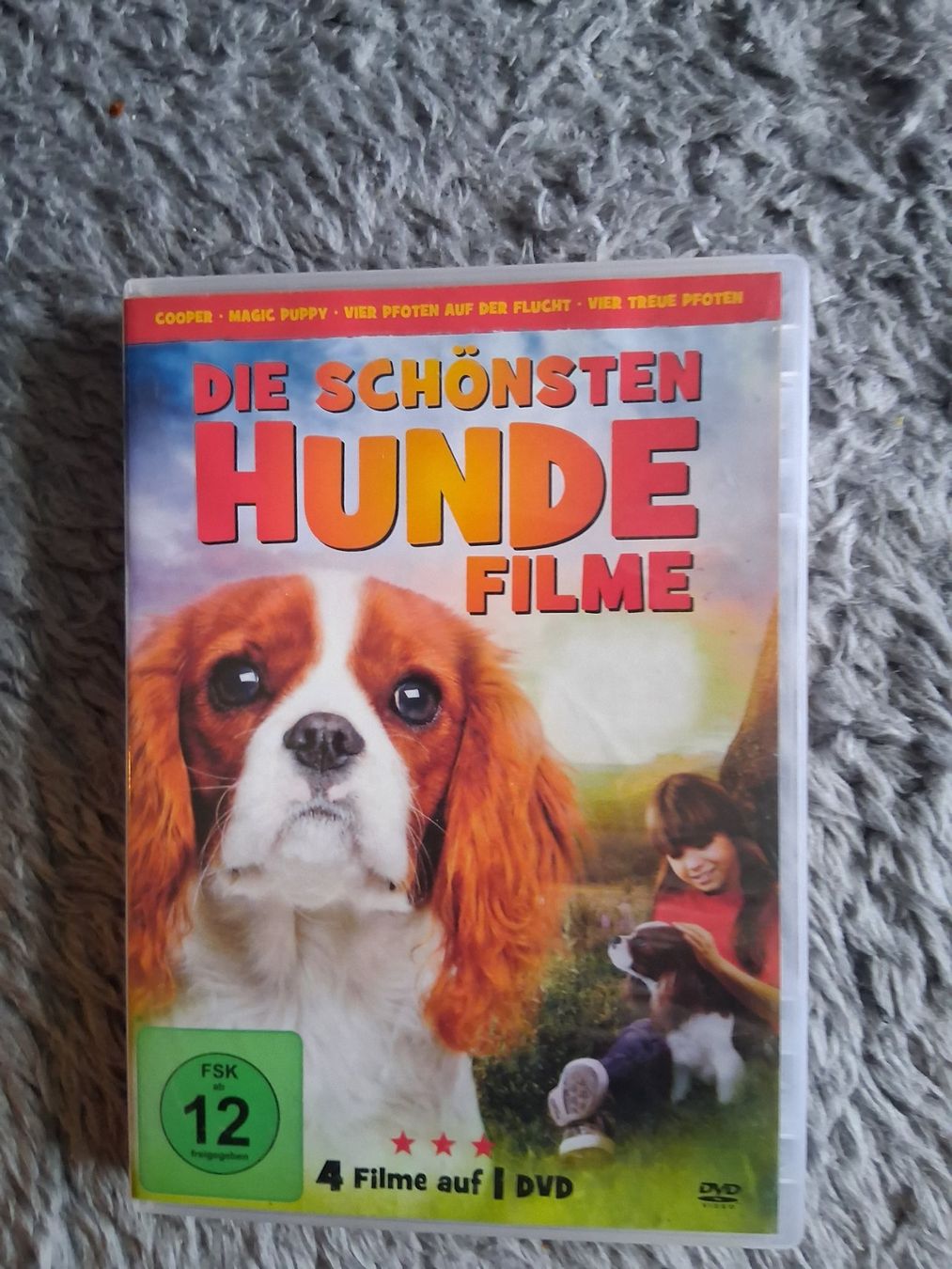 Tutti i DVDs: DIE SCHÖNSTEN HUNDE FILME     DVD – Usato da Wetzikon ZH venduto da Ramones01