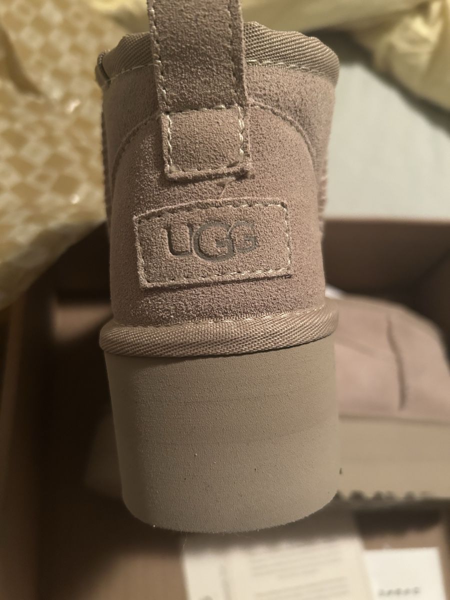 Ugg Scarpe da donna: Uggs Plateau Boots  – Nuovo e nell'imballaggio originale da Zürich venduto da whitelily 2