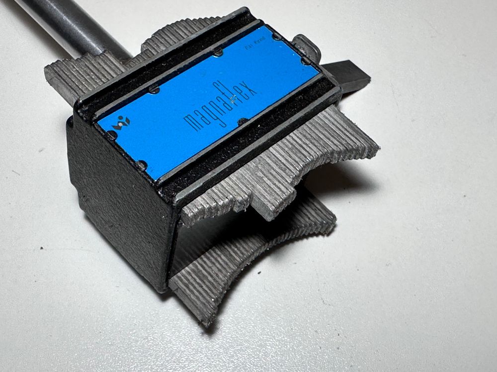 Magnetfix Vario Magnetmessständer für unebene Stellflächen (Gebraucht ...
