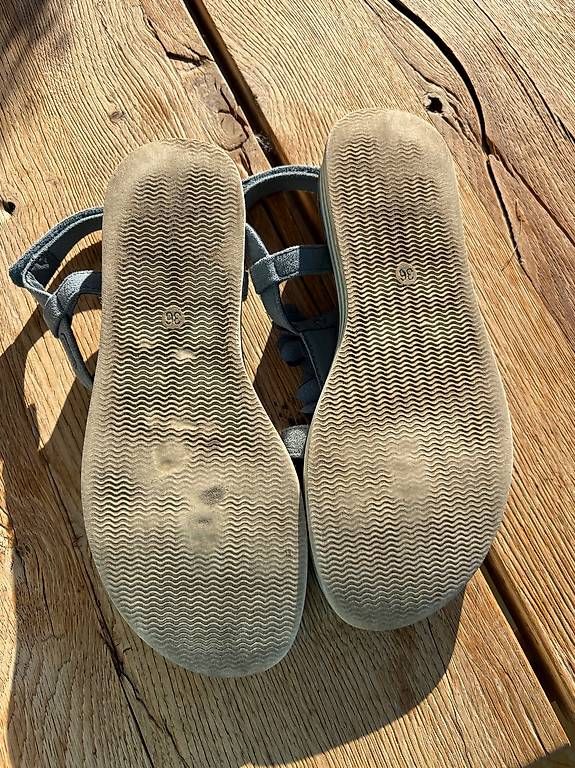 Scarpe per ragazze: Sandalen Gr. 36 – Usato da Thun venduto da danceT 1