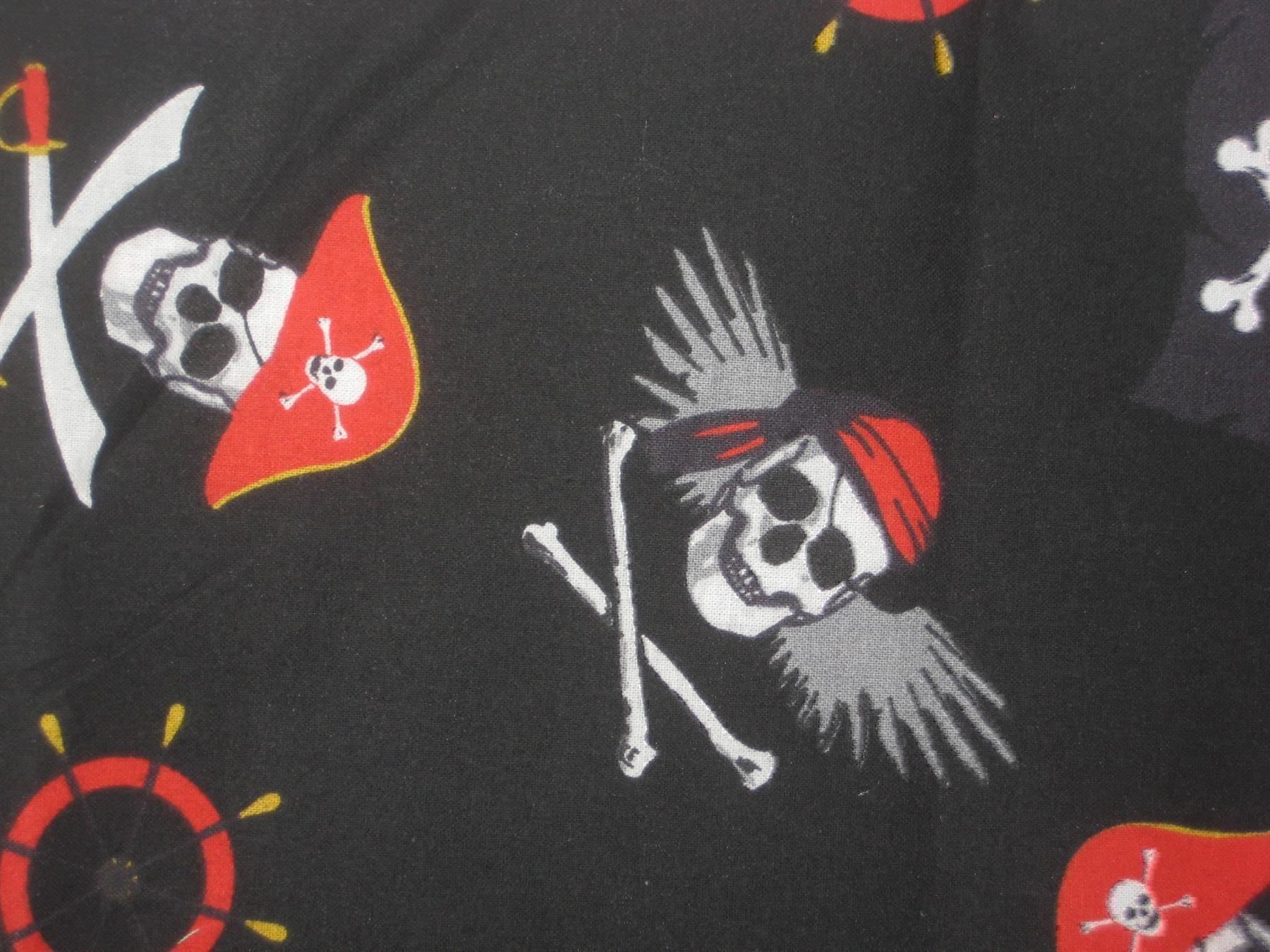 Tessuti: Baumwollstoff schwarz mit Piraten – Nuovo e nell'imballaggio originale da Füllinsdorf venduto da Schlupp 1